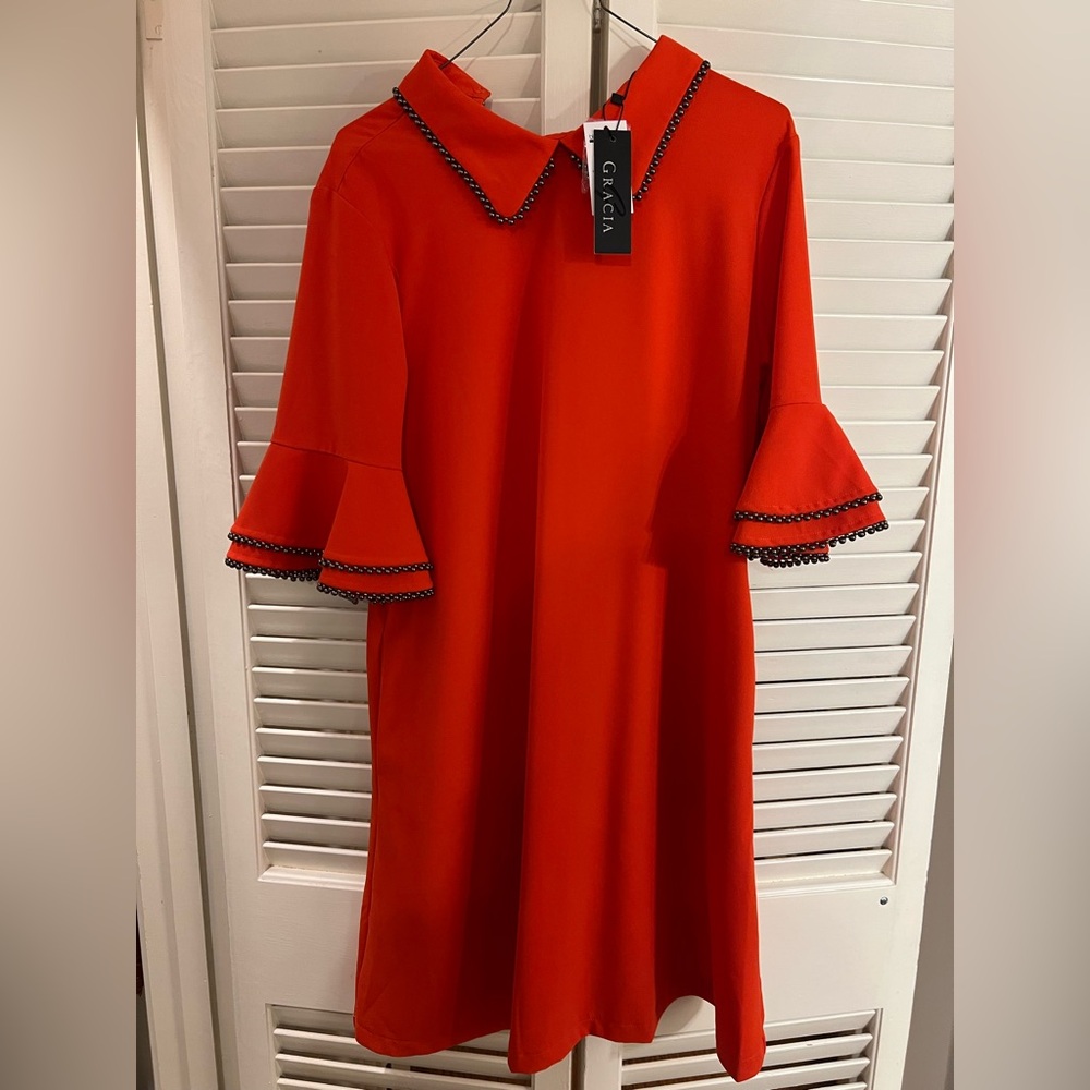 Gracia Vibrant Red Dress with Ruffled Sleeves
